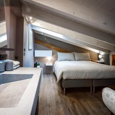 Quartopiano Apartment